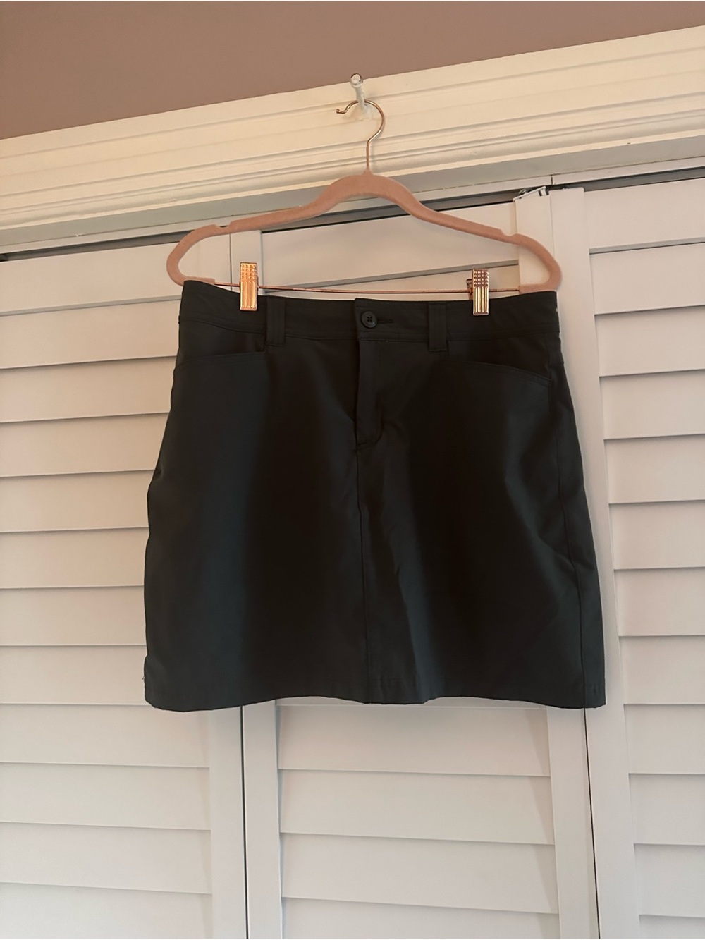 Eddie Bauer Gray Women’s Skort with Front Pockets